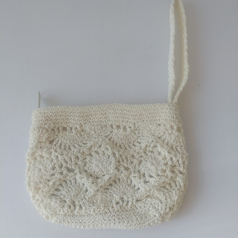 Kithie Lee Cream Wristlet Coin Purse